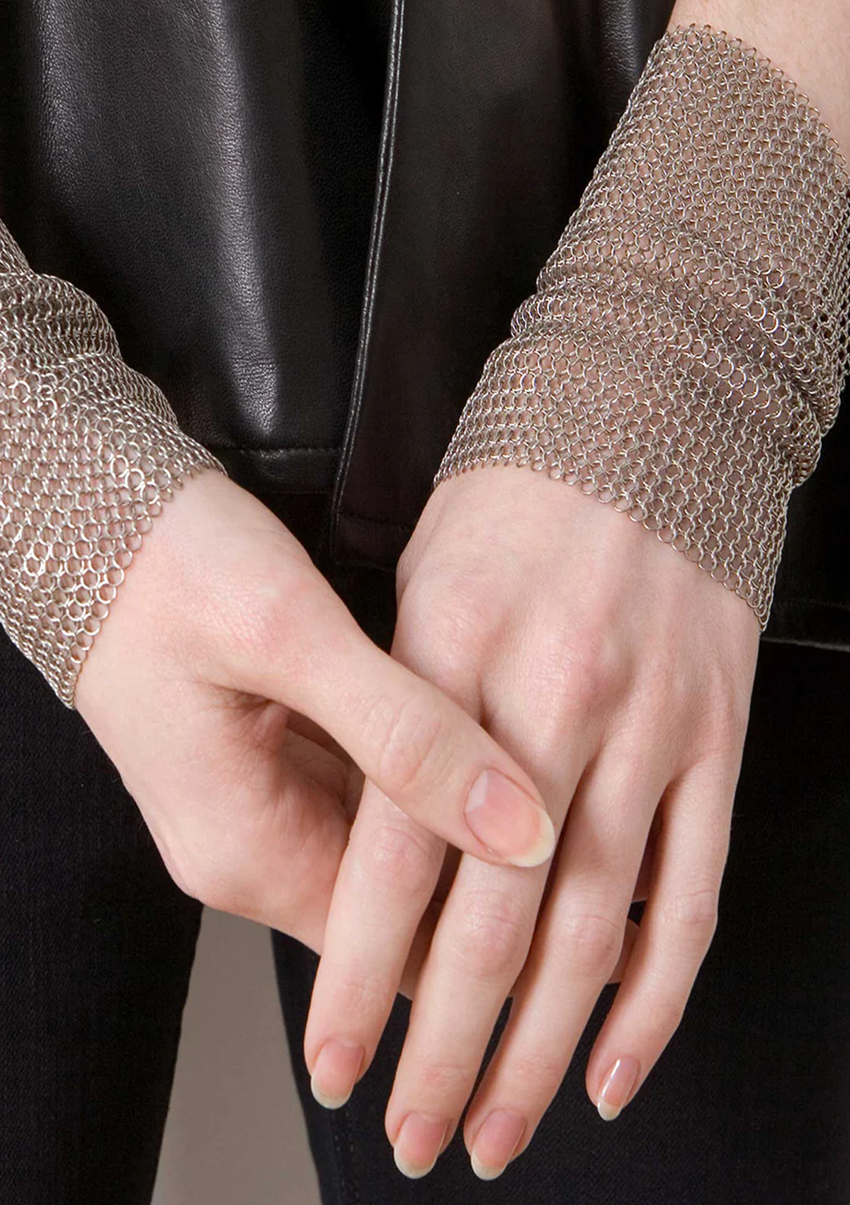 Chain Mesh Cuff