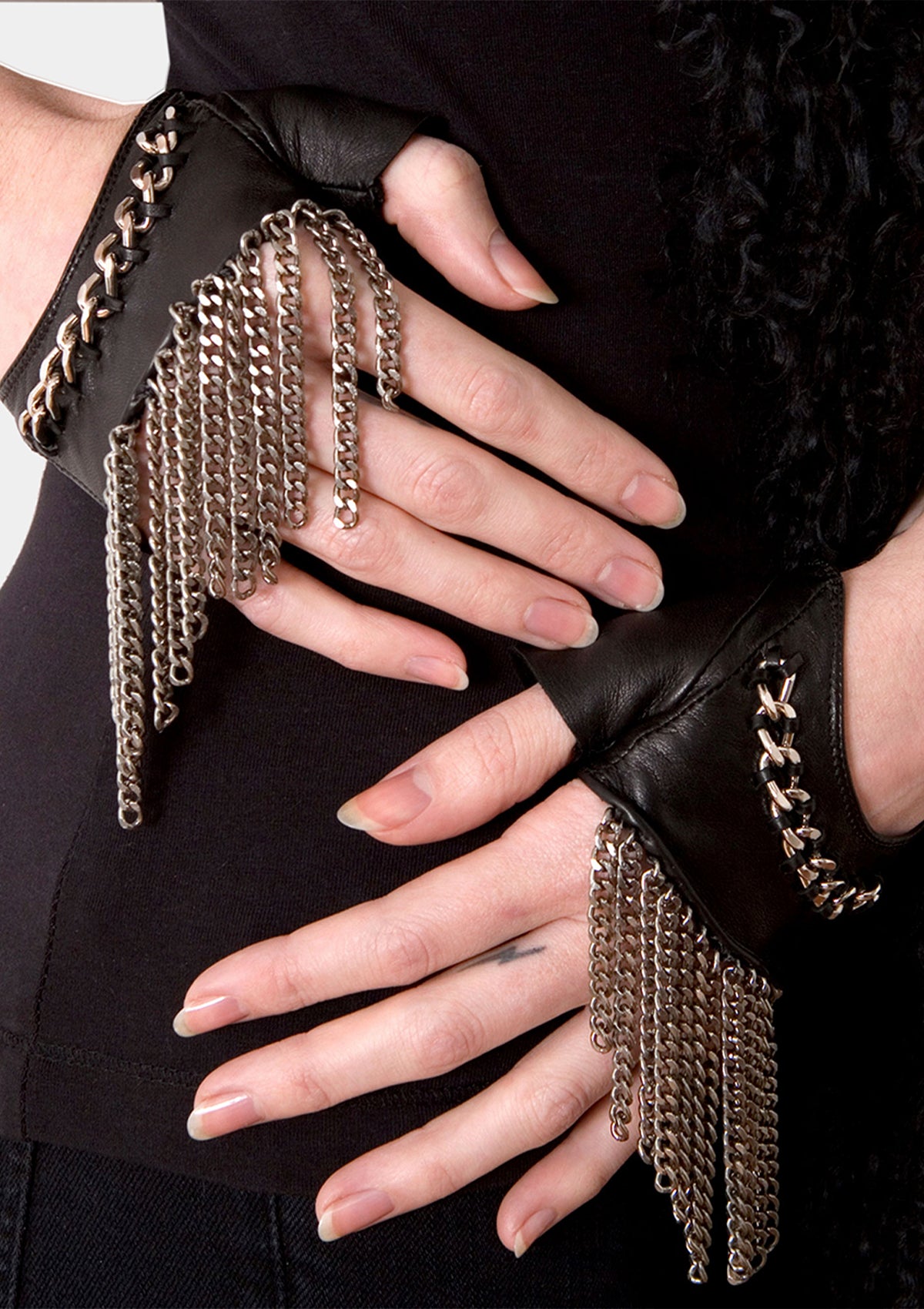 Cropped Fingerless Chain Fringe Leather Gloves 7 / Black