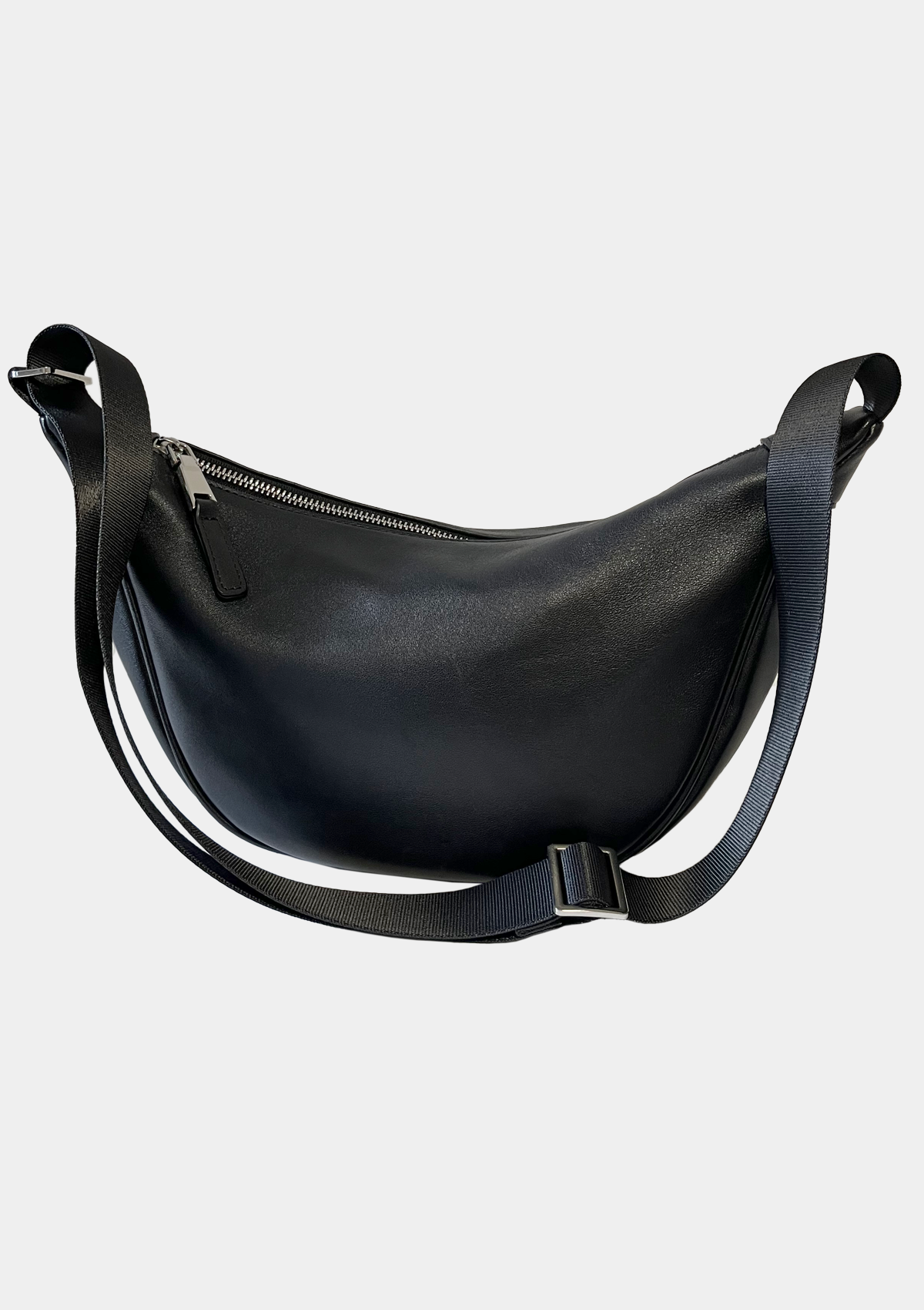 LEATHER CROSSBODY CRESCENT SLING BAG